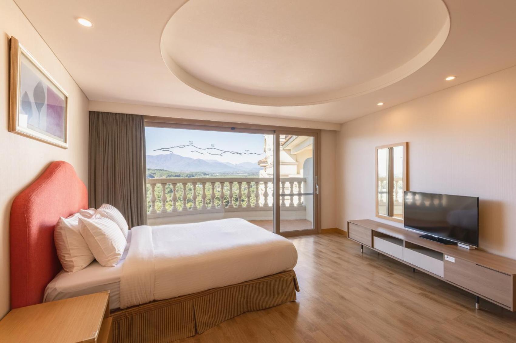Sol Beach Yangyang Exterior photo