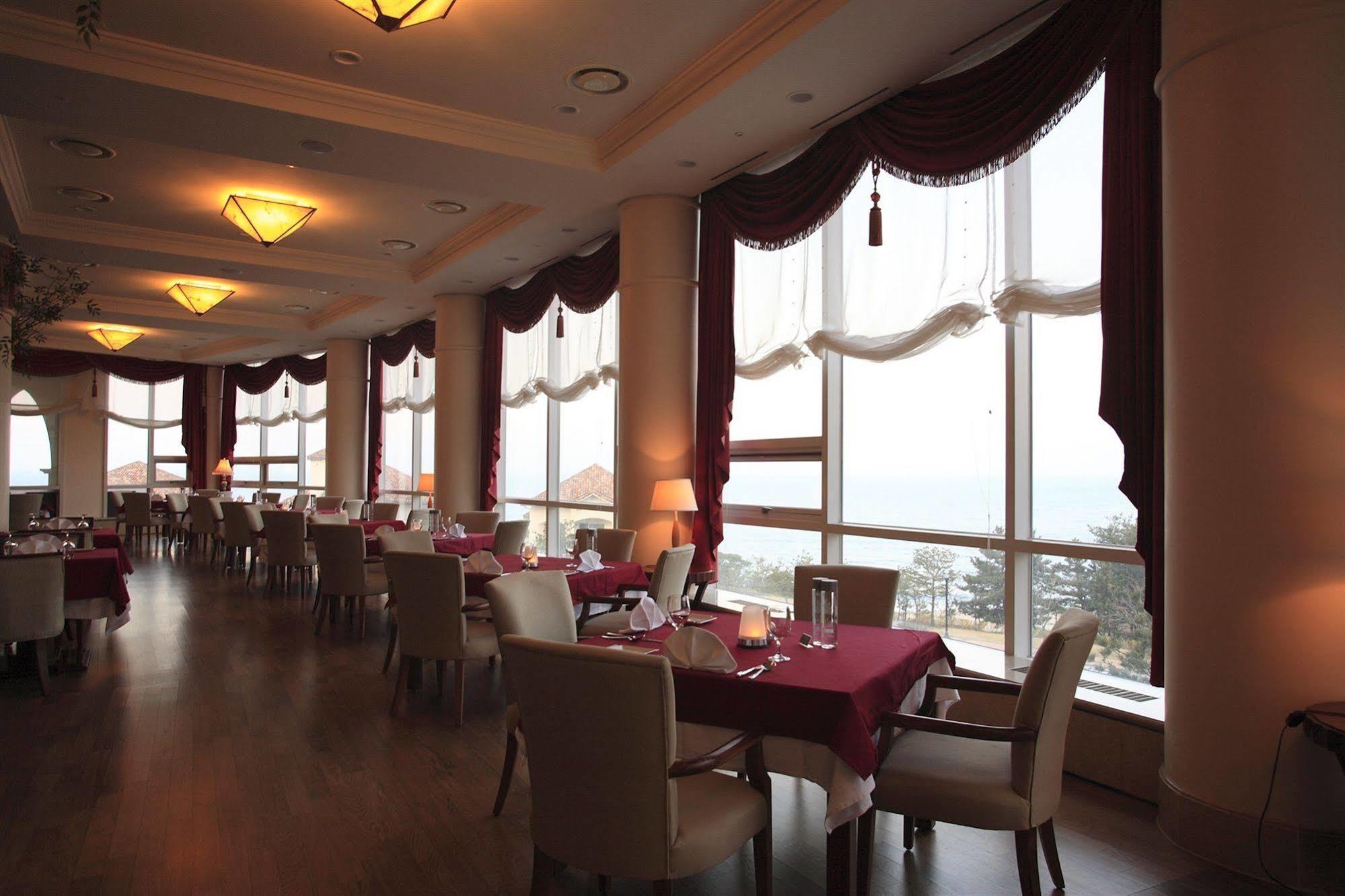 Sol Beach Yangyang Exterior photo